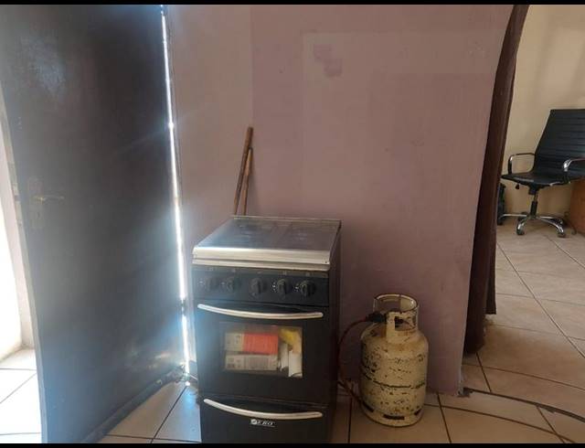 3 BEDROOM HOUSE FOR SALE IN MOHLAKENG
